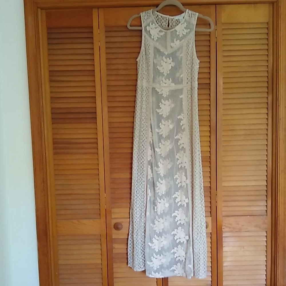Lace dress